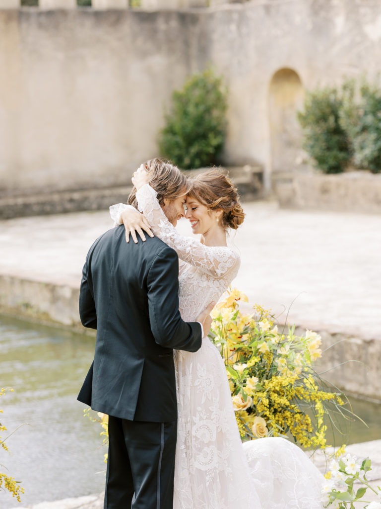 destination wedding photos in Italy